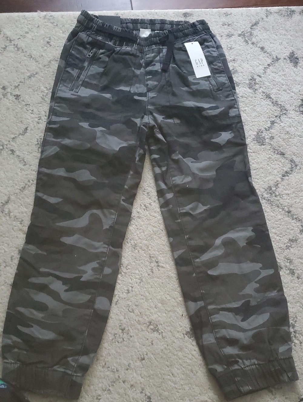 GAP Gray Camo Jogger Pants Pull On Size Small Boys Lined Very Warm